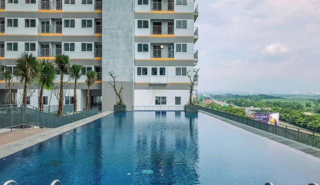 Peaceful Studio No Kitchen At Apartment Lrt City Sentul - Royal Sentul Park