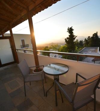 Pergola Apartment I