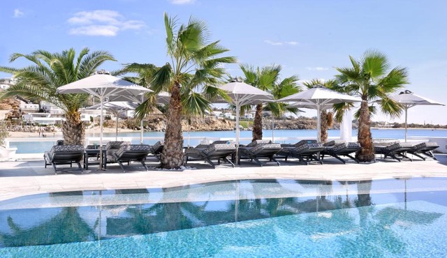 Petinos Beach Hotel