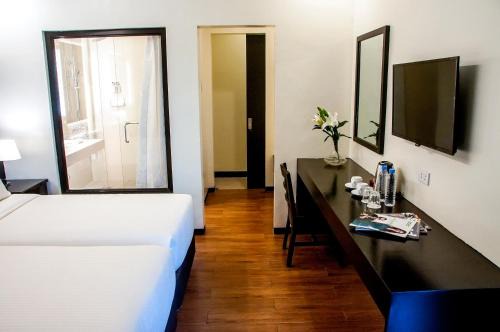 Piña Suites in Ormoc