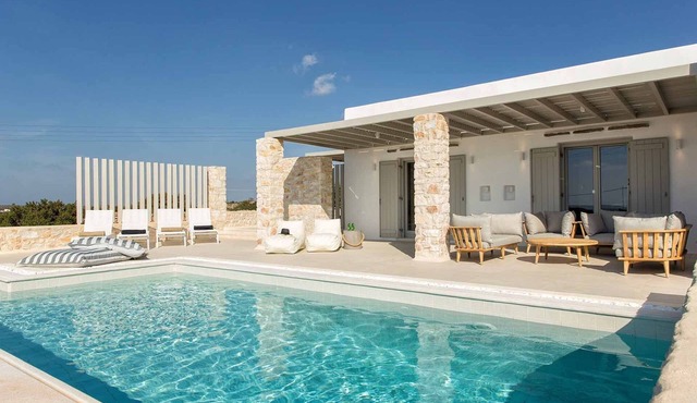 Platinum Paros Villa | 5 Bedroom Villa | Private Swimming Pool & Stunning Sea