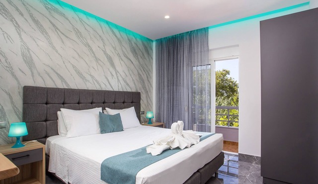 Platoni Elite Luxury apartment