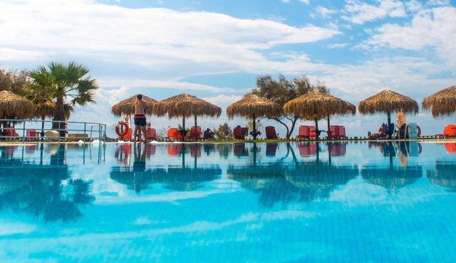 Plaza Beach Hotel