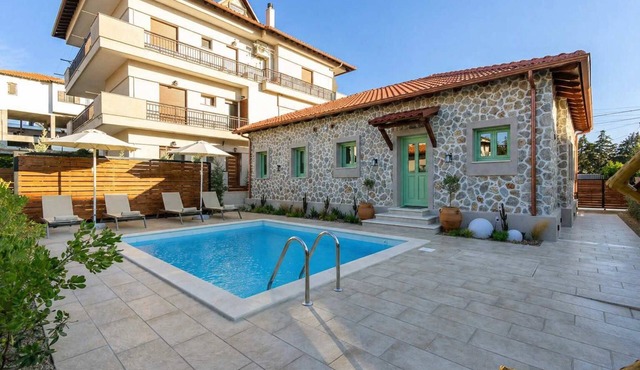 Pnoe Luxury Villa - Ierissos Private Pool Retreat