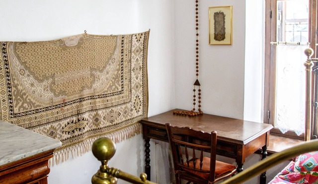 PONTINOS OLD HOUSE