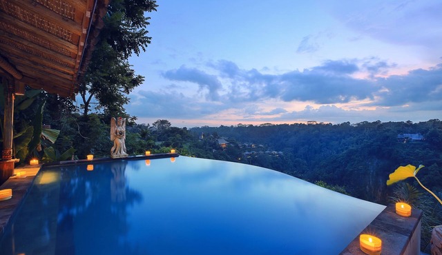 Pramana Watu Kurung Resort