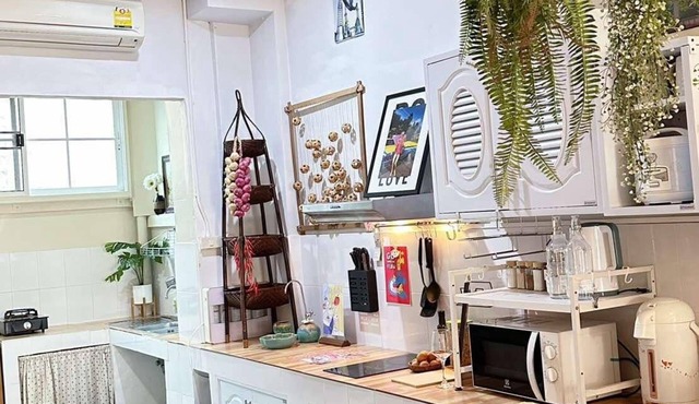 Premium CANDY house บ้านทั้งหลัง~วิวภูเขา กลางใจเมืองเชียงใหม่ in Chang Wat Chiang Mai