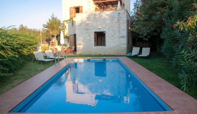 Premium Rethymno Villa | 3 Bedrooms | Villa Hinaki