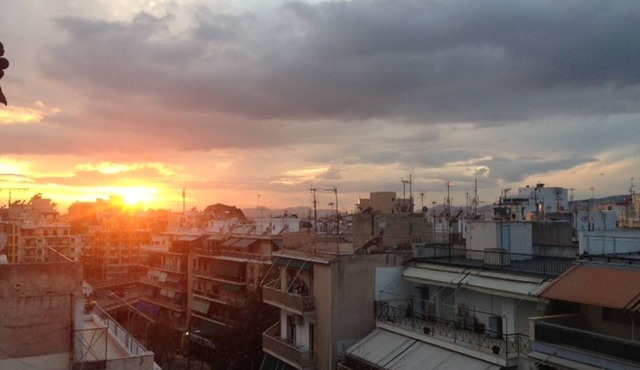 Private 6th floor apt!Double bed and Acropolis view!In the center of Athens