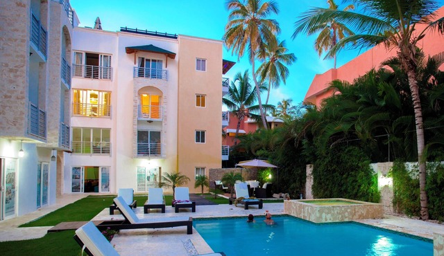Punta Cana 10BR Luxury Beach Penthouse-Private Pool, Ocean View & Walk to Beach