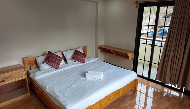 Quarry Bay Hometel