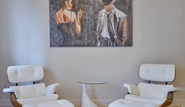 Quiet, central 2bd Apt, Kolonaki
