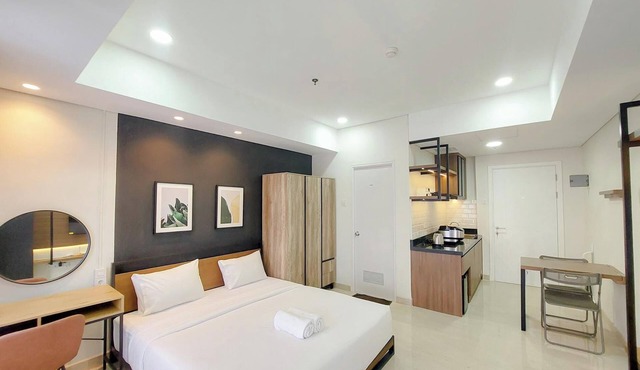 Relaxing Studio At Podomoro City Deli Medan Apartment