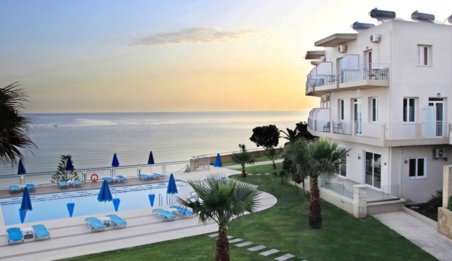 Renieris Hotel