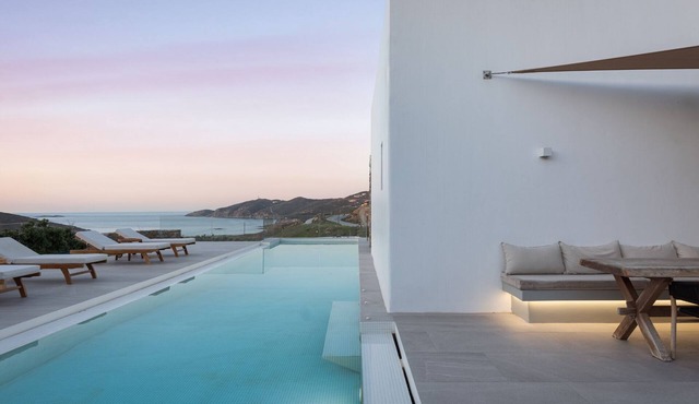 Retreat Hill Luxury Villa One Mykonos