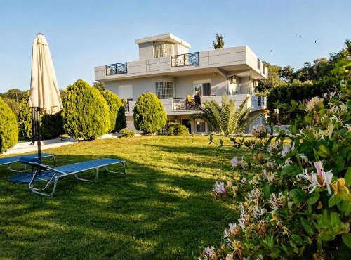 Roisa Villa