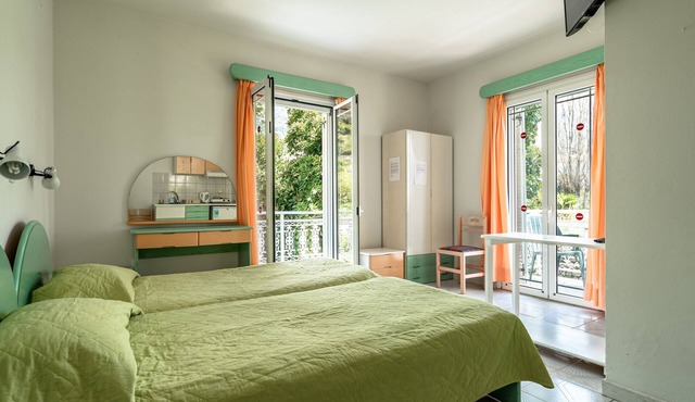 Room “Angela partial sea view 6” with sea view, Wi-Fi, and air conditioning