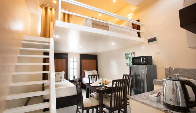 Rosetta Guest House in Ormoc