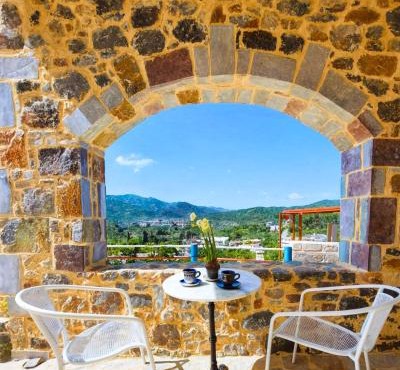 Roza Stone Studio with Private Veranda & Mountain view