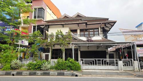 Rumah Mewah Johar