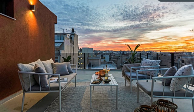 Sanders Port - Efficient Studio Near Piraeus Port