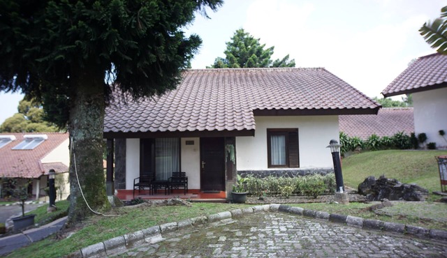 Sangga Buana Villa