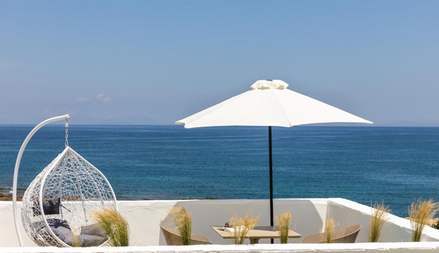 Sea & Sun Paros
