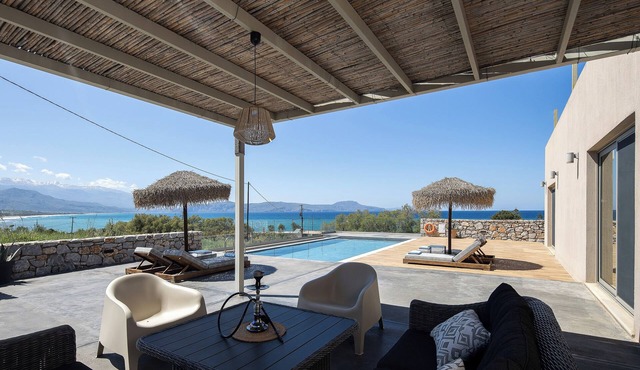 Sea View Sunset Villa Walk to Beach by etouri