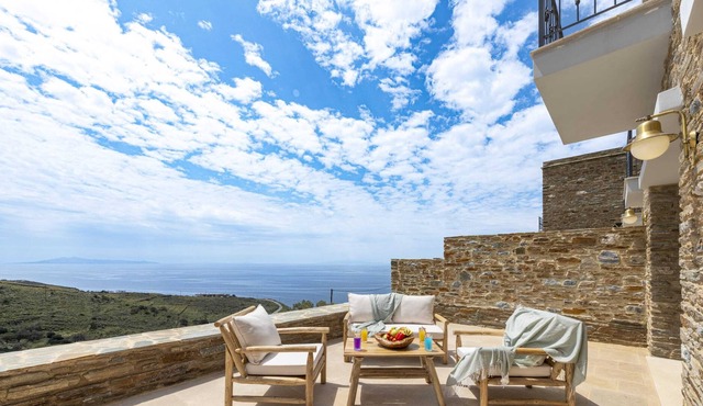 Seafront Sparkling Dream - Ameli Androck Retreat