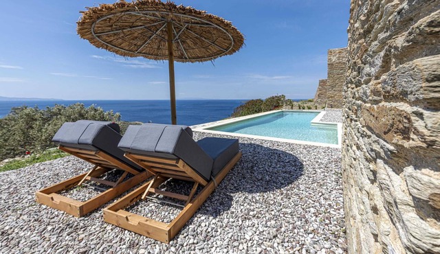 Seafront Sparkling Getaway - Cecilia Paradise Gem