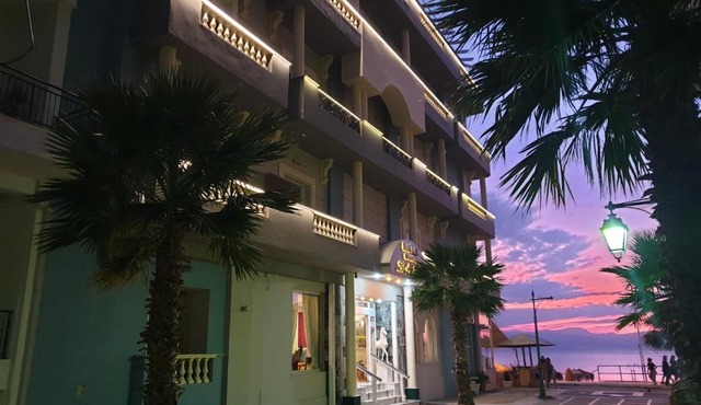Seaside Hotel