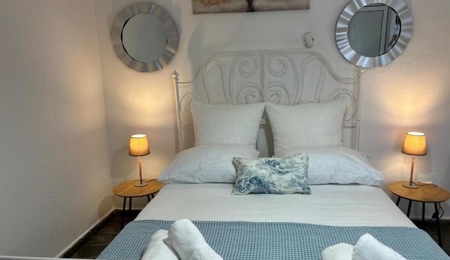 SeaStone BEACHFRONT apartment