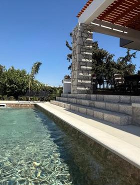 Seaview Villa - Amazing Sea & Mountain View