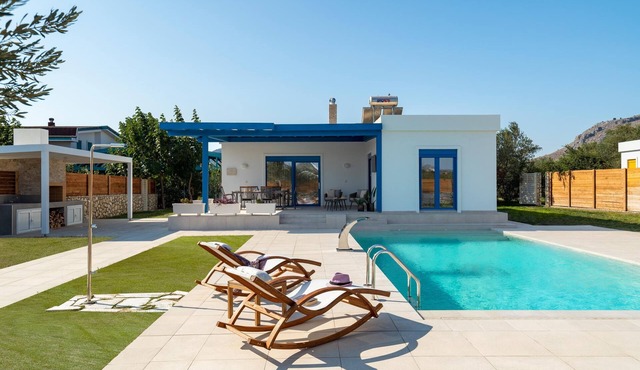 Serenity Villas - Villa Thalassa