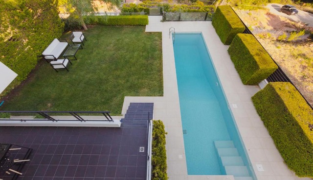 Sia's Luxury Maisonette