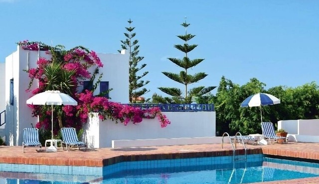 Sirius 3-Room Apt (2 Bedrooms)