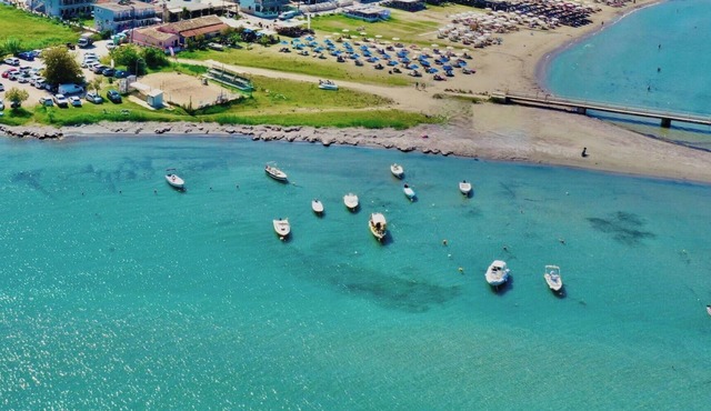 Skouna 1 Luxury Suite