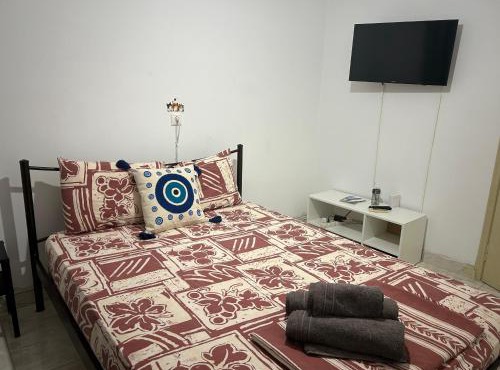 SMALL AND COMFORTABLE APARTMENT VATHI SAMOS