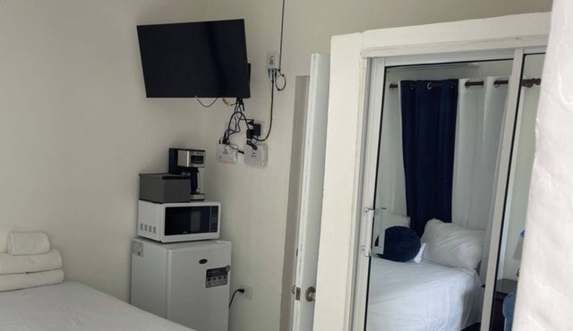 Small Studio with all you need for a short stay