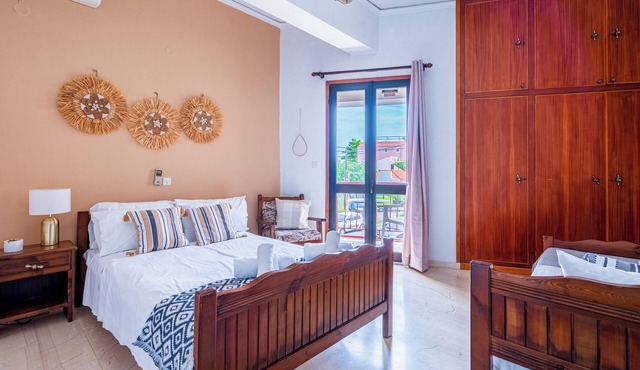 Spacious 5-Person Apartment
