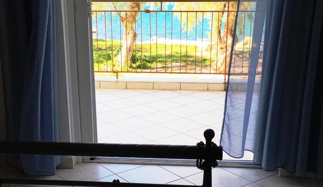 Spacious Sea Front Apartment - Porto Bouffalo - Evia