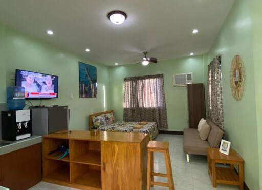 Spacious Studio Apartment 3 with Pool
