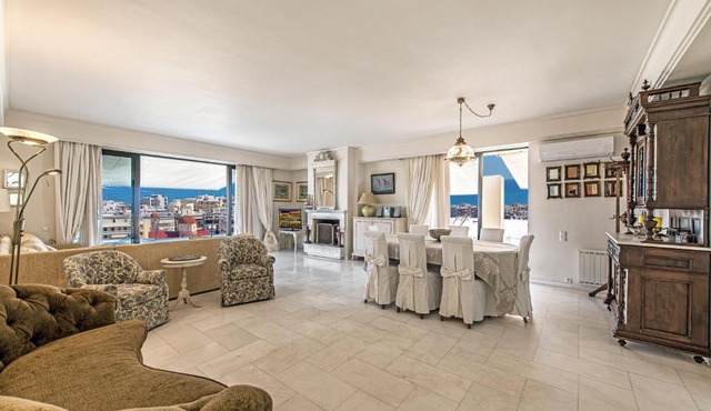 Spectacular Penthouse Apt at Rethymnon Beach