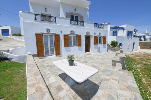 Sporados house