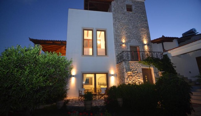 Stone Tower Retreat, Oasis of Peace