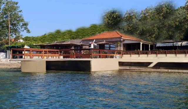 STONE VILLA & KIDSLAND
