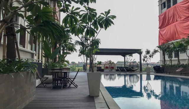 Strategic and Nice Studio at LRT City Jatibening Apartment