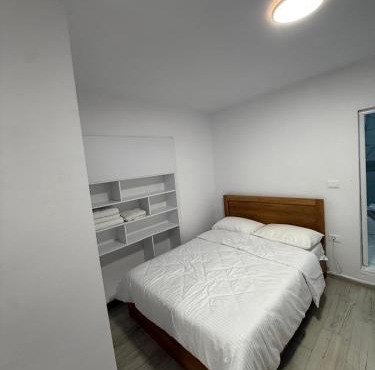 studio apartament Tirane