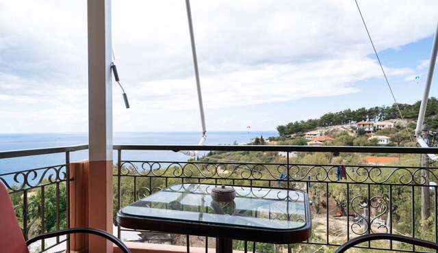 Studio Apartment 'Nontas Homes 32' with Sea View, Wi-Fi and Air Conditioning