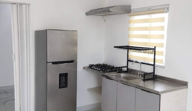 Studio Apartment With Available Parking in El Factor